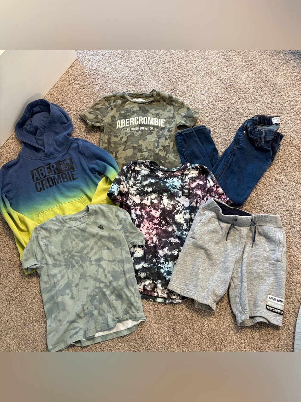 Abercrombie Kids Bundle - size 7/8